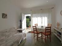 Apartamento para 4 pers cerca de la playa con aire y parking - ES-228-207 - Chambres d'hôtes Llançà