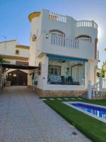 Luxury Private Pool Villa Campoverde - B&B Pinar de Campoverde