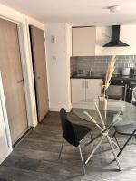 ChaRloHub 01 - Bed and Breakfast Coventry