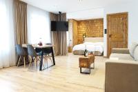 Apartment with City View