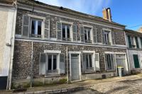 Maison familiale-jardin-50m du Loing-tout à pied - B&B Moret-sur-Loing