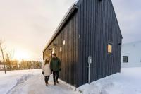 Jolie Vie Wellness Retreat, Metal Tiny Home #3 - Chambres d'hôtes Grand-Sault