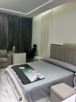 شقه راقيه في المنصوره شارع منتصر بالقرب من جامعه المنصوره - B&B Al Mansurah