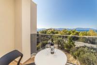 Apartment mit Aussicht und Balkon