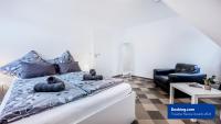 Kassel - Gemütliches Apartment mit Parkplatz, Self-Check-in & Wlan - OneN8 - B&B Fuldatal