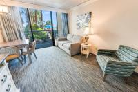 Heated pools and direct oceanfront at Coral Beach - Chambres d'hôtes Myrtle Beach