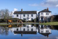Hatchet Pond Cottage - B&B Beaulieu