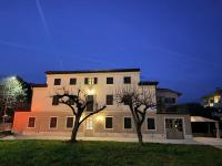 SUNFLOW Luxury Suites - Chambres d’hôtes San Pietro in Cariano