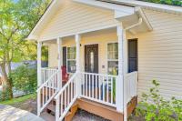 Bungalow Charmer with private Hot Tub - B&B Chattanooga
