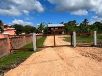 Modern Toucan Farmhouse - Belmopan Escape - B&B Belmopan