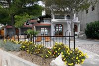 Apartments by the sea Brela, Makarska - 25095 - B&B Brela