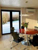 Holiday Home On Nature Plot Near Vejby Strand - Ferienwohnung Vejby