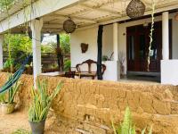 Glossy Lake View - B&B Hambantota