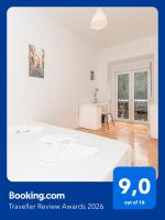 HOUZE Family flat in Central Lisbon near Zoo - B&B Lisbona