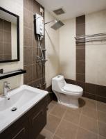 Camera Matrimoniale con Vista Giardino