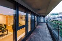 Stylish 2-Bed City Centre Apt with Parking - B&B Leeds