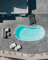 Occhio-Nero Cycladic Private Villa with Pool & Sunset View Jacuzzi - B&B Akrotíri
