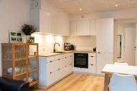 Stylish 2BR Apartment in Peaceful Hoyvik - Ferienwohnung Hoyvík