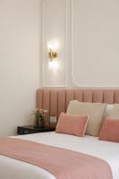 Doppel- oder Zweibettzimmer