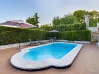 Beautiful villa with private pool in Baena – 221 m² - Ferienwohnung Baena