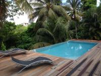 Studio Le Gosier, Wi-Fi, piscine dans gîte - B&B Le Gosier