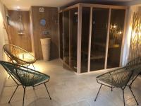 Villa Les Bruyères, Grand jardin clôturé, Sauna - Ferienwohnung Corcieux