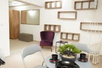 Cozy Central Apartment - B&B Priština