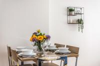 Twelve Popeshead -2 Bed City Apartment wParking - Bed and Breakfast York