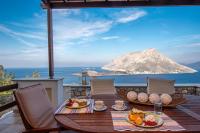 Sky & Sea View Retreat - Bed and Breakfast Kálymnos