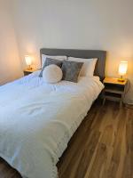 2 bedroom suite close to Main and Skytrain - Chambres d'hôtes Vancouver