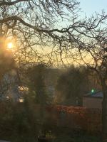 Lovely bright basement apartment with tea kitchen - B&B Aarhus