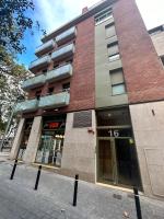 Cozy Apartment III - Les Corts - B&B Barcelona