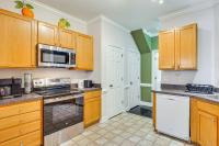 Wendell Home with Fenced Yard, Close to Raleigh - Ferienwohnung Knightdale
