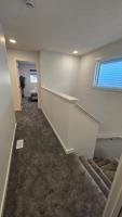 3 Bedroom Modern Luxury House - Family Friendly, 3 Queen Beds, Free Wi-Fi, and Free Parking - Chambres d'hôtes Calgary