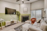 Urban Chic Getaway 2B - Sleeps 6 - Pool Prkg, WD - Chambres d'hôtes Austin