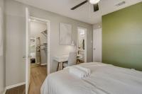 Urban Chic Getaway 2B - Sleeps 6 - Pool Prkg, WD - Chambres d'hôtes Austin