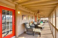 Osage Beach Resort Cabin for Shootout Weekend Fun - B&B Osage Beach