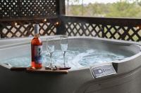 Hearts Desire - Hot Tub, Jacuzzi & Dog Friendly - B&B Pigeon Forge