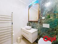 Appartement Rénové avec Terrasse et Parking à Menton - FR-1-647-55 - Chambres d'hôtes Menton