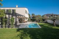 Luxury Holiday Villa Mapejana by VacayVillas - B&B Poreč