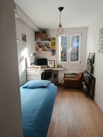 Chambre et Salle de bain privées avec vue sur jardin dans maison familiale - B&B Montreuil