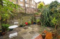 Boutique Fulham Garden Flat - Private Entrance - B&B London