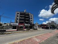 Ed Baia Azul Centro Bombinhas - B&B Bombinhas