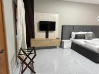BNG Suites 2 - B&B Jwaneng