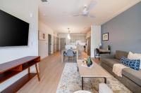 Landing Spectacular 1BD Pool - B&B Palm Coast