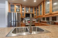 Summit 33 - B&B Mammoth Lakes