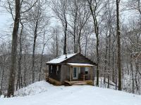 Salt Creek Cabin - Bed and Breakfast Chillicothe