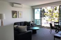 THE WATERFRONT APARTMENTS 2 Bedroom Bay View Apartment located on the Geelong Waterfront - 2208 - B&B Geelong
