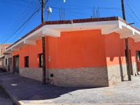 Casa Alfonso 3 huéspedes y cochera gratis - B&B Humahuaca