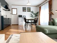 Neo Universal 05 - Bed and Breakfast Wada